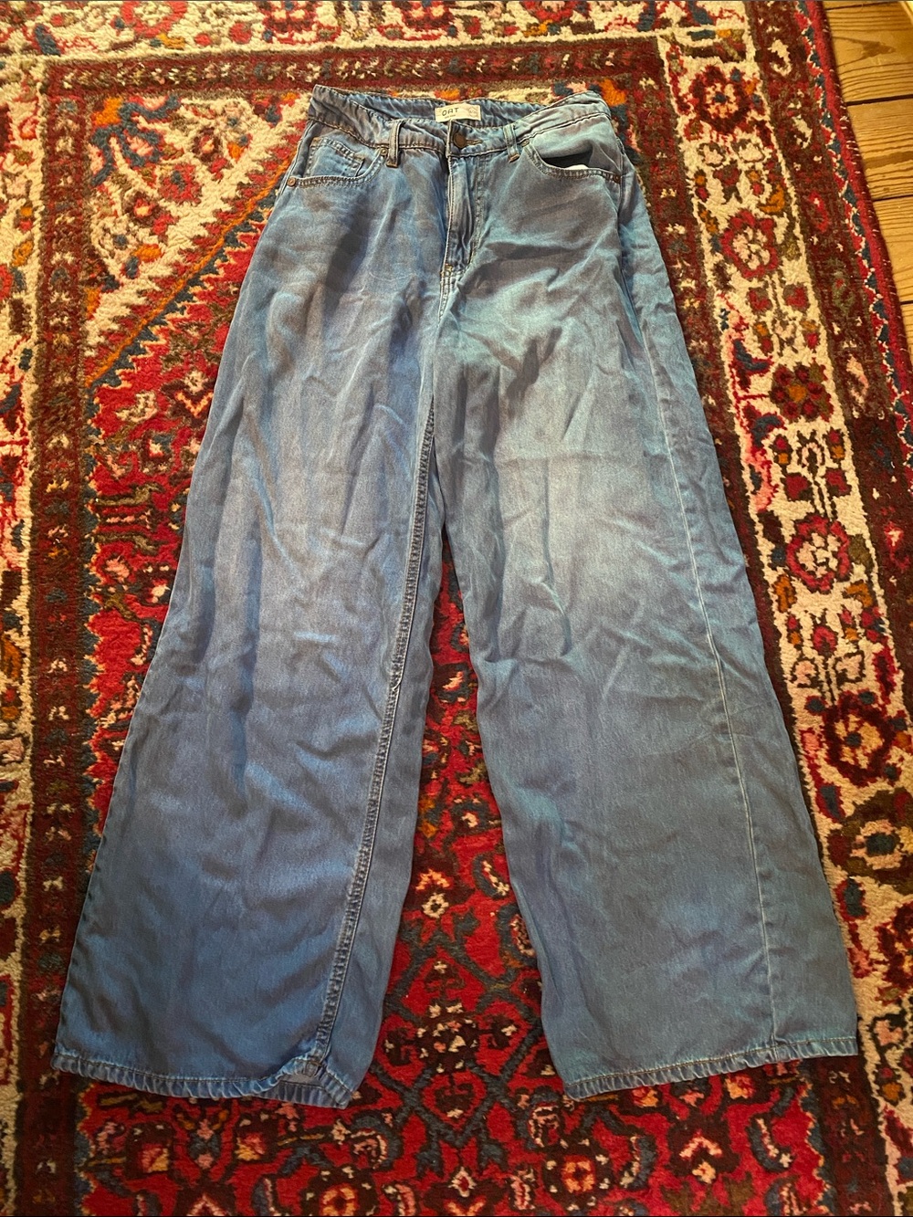 Oat New York Wide Leg Jeans in Light Blue Wash, Size 6/28, Lyocell